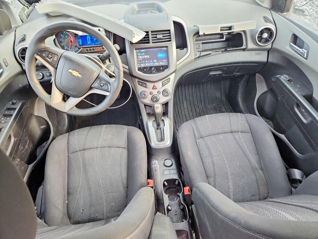 2015 Chevrolet Sonic lt