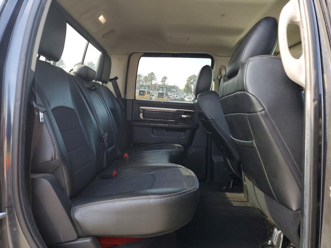 2014 Dodge Ram 1500 Sport