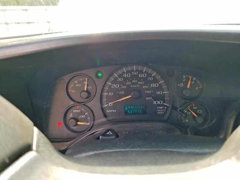 2007 GMC Savana Delivery Truck