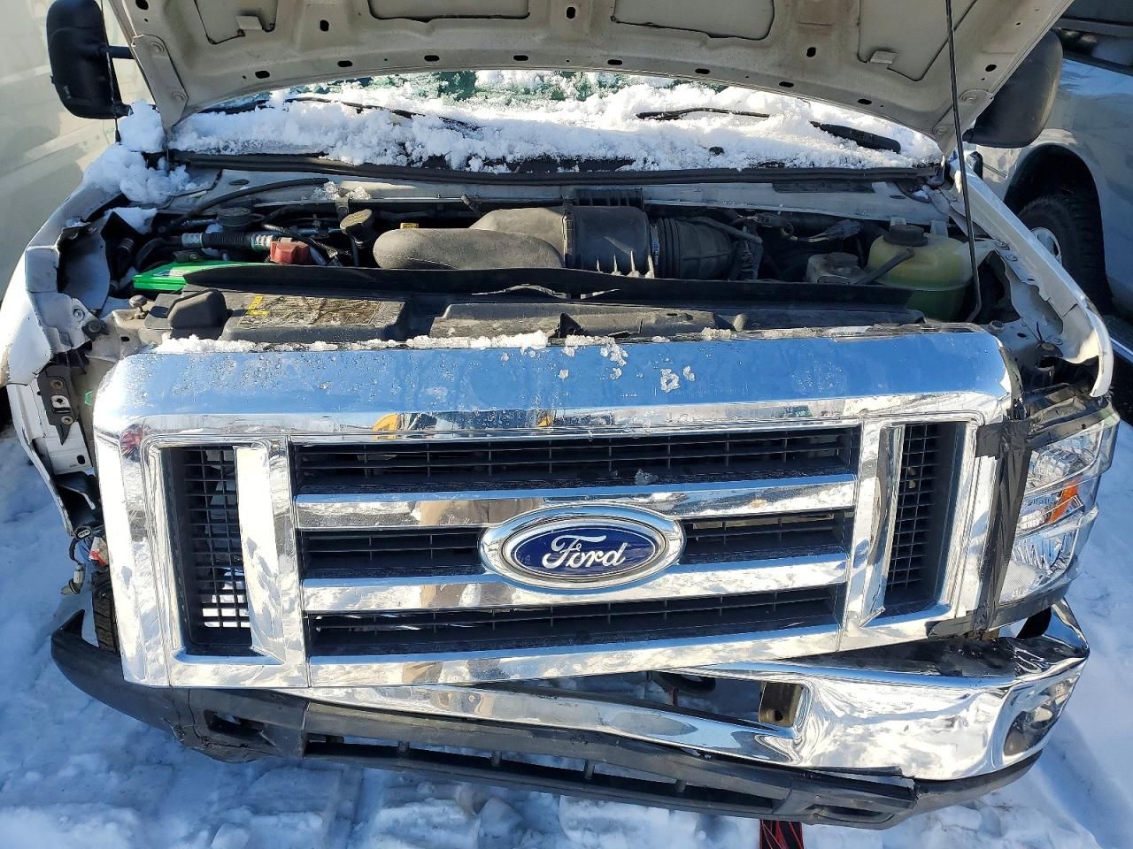 2015 Ford E350 BOX Truck