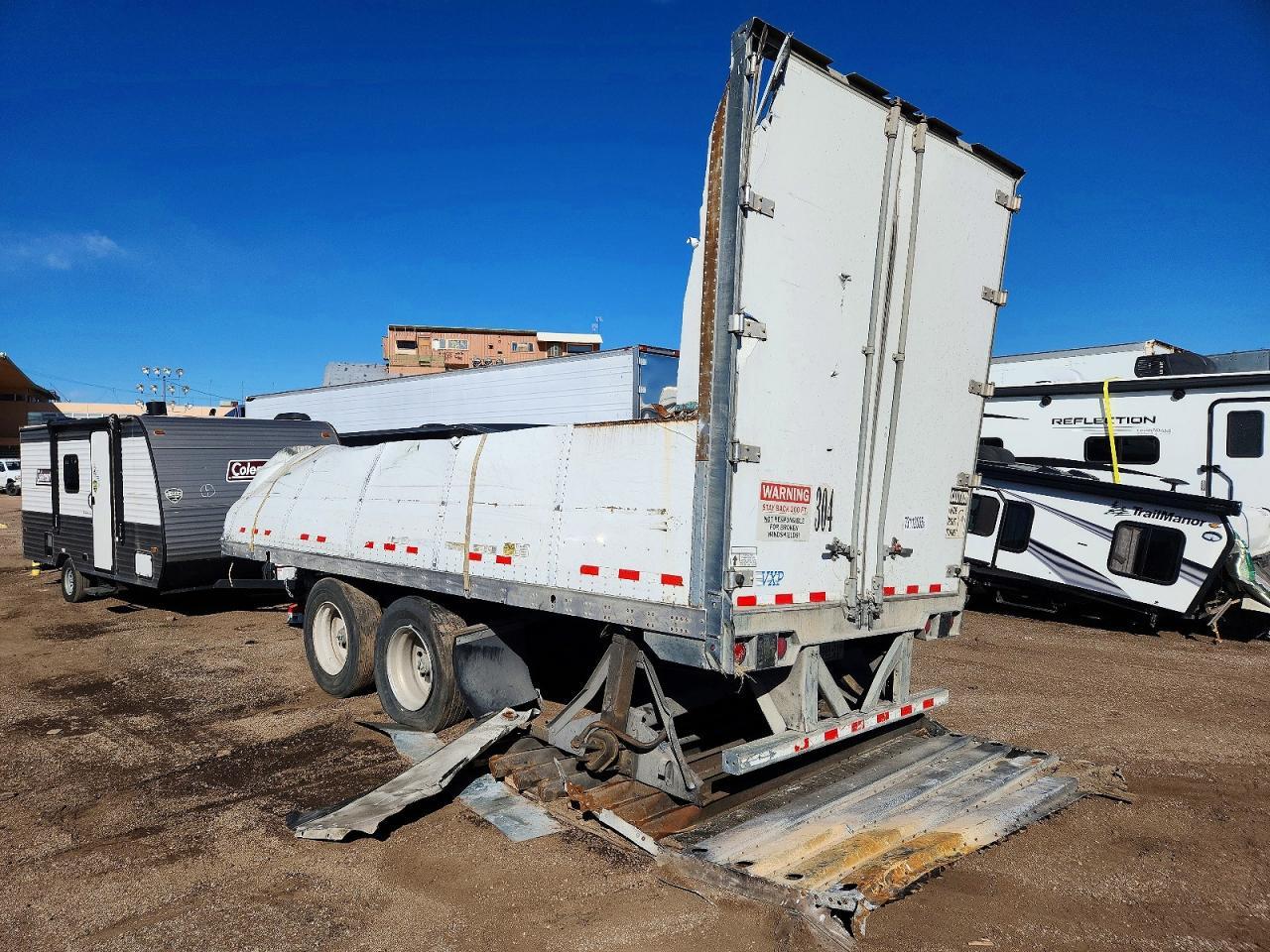 2014 Vanguard DRY Van Trailer