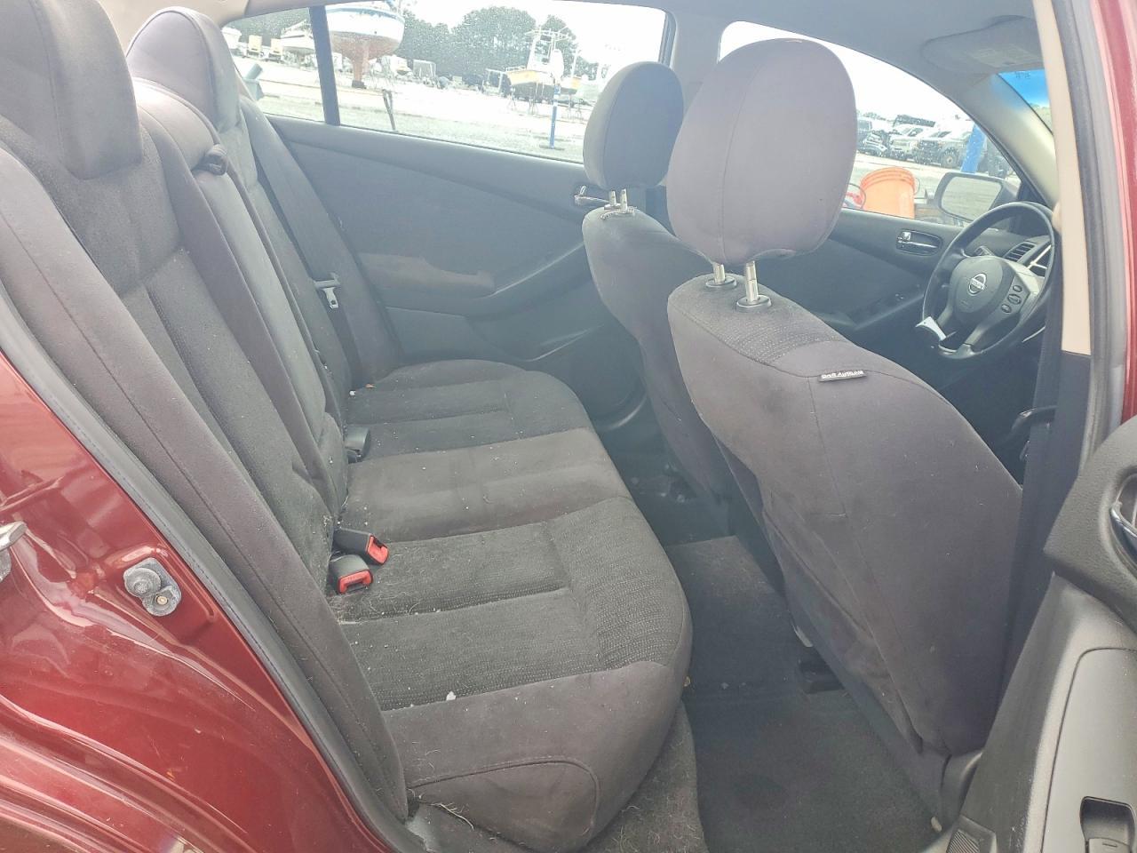 2011 Nissan Altima Base