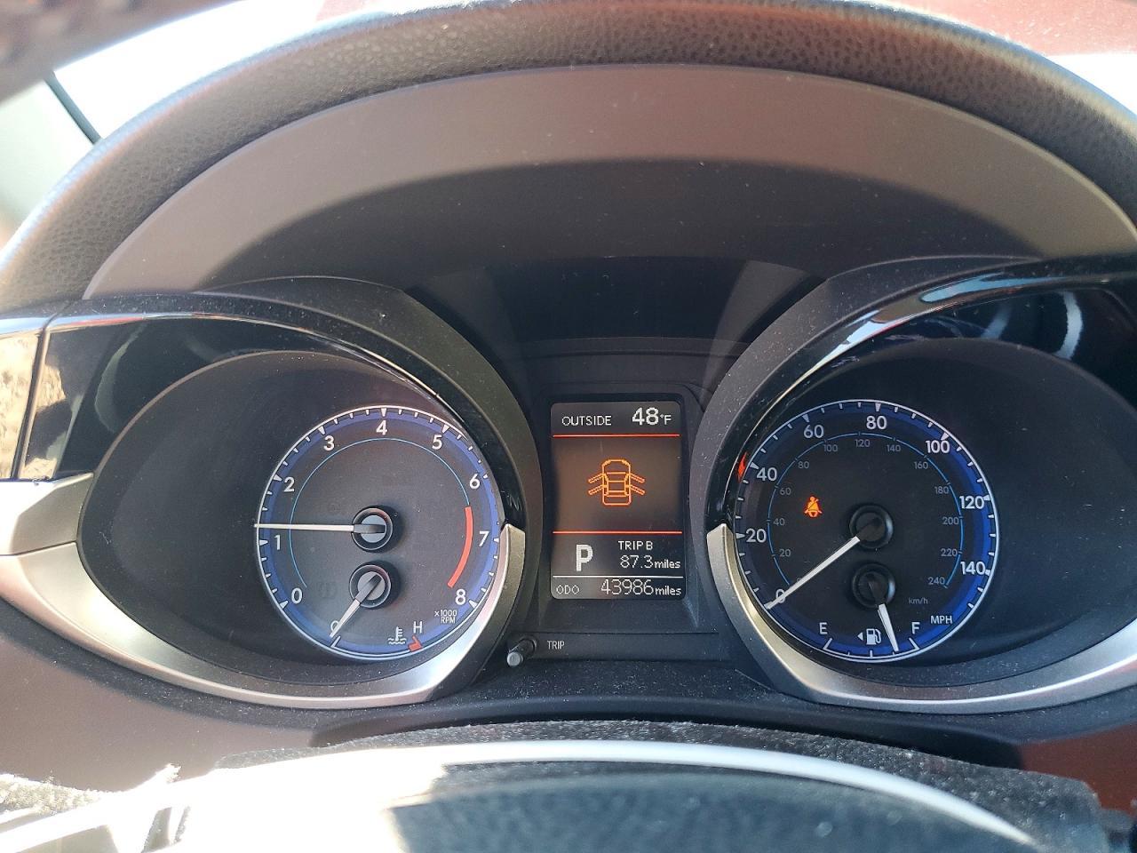 2016 Toyota Corolla l