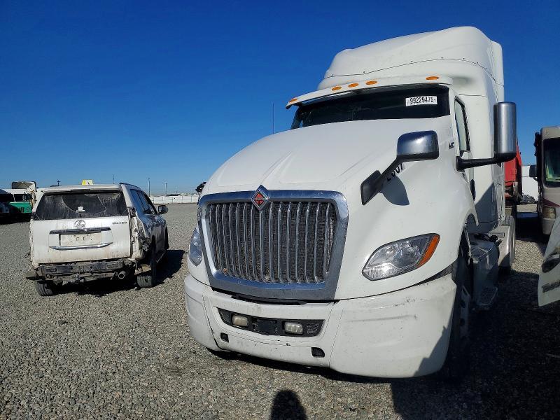 2019 International LT625-Semi Truck