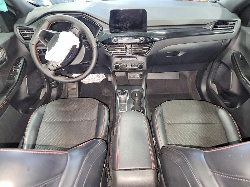 2025 Ford Escape st Line