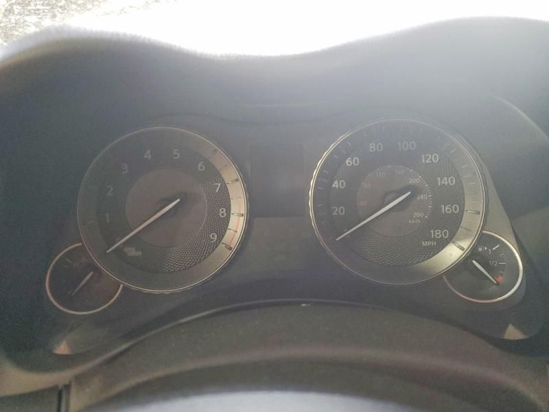 2015 Infiniti Q70 3.7