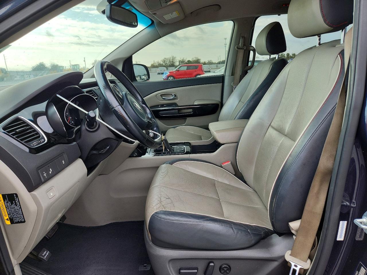 2015 KIA Sedona ex