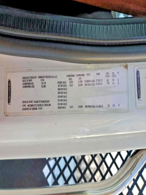 2017 Freightliner Business Class M2 Flatbed Truck