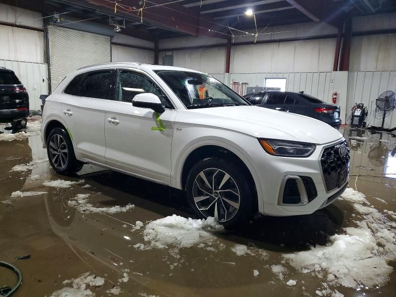 2024 Audi Q5 Premium Plus 45