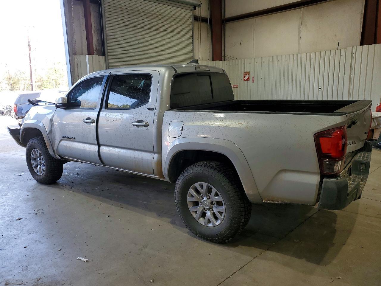 2018 Toyota Tacoma Double cab