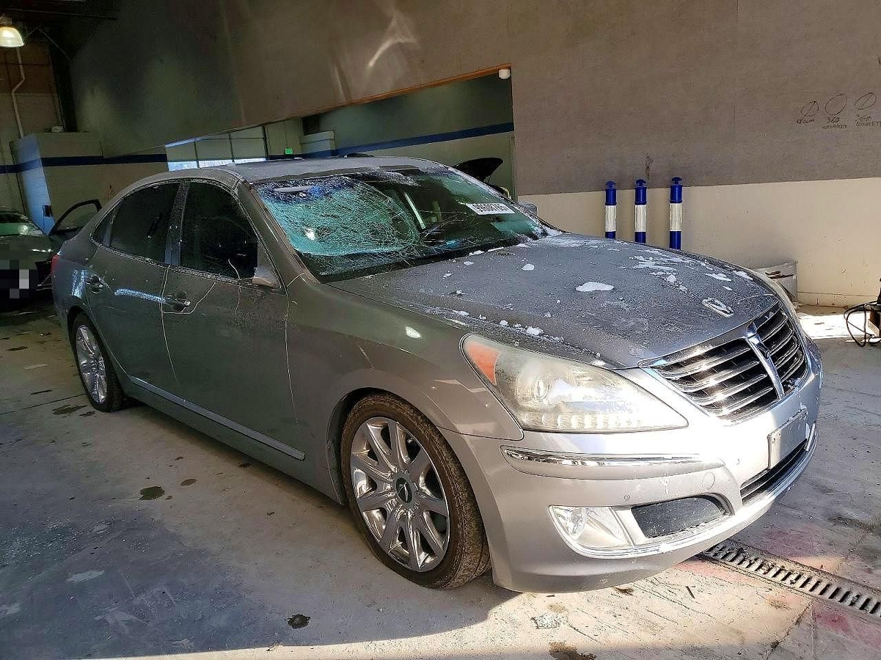 2011 Hyundai Equus Signature