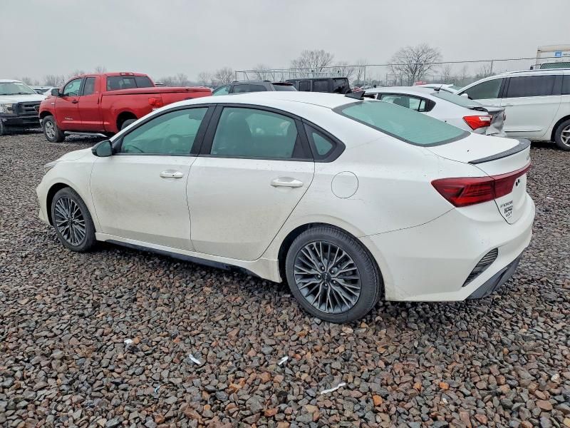 2024 KIA Forte gt Line