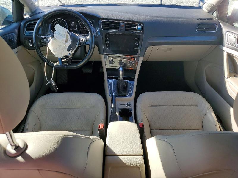 2018 Volkswagen Golf s