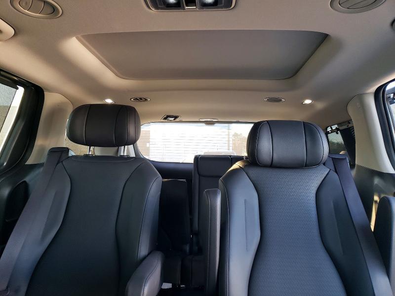 2026 KIA Carnival sx