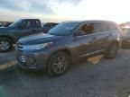2019 Toyota Highlander se