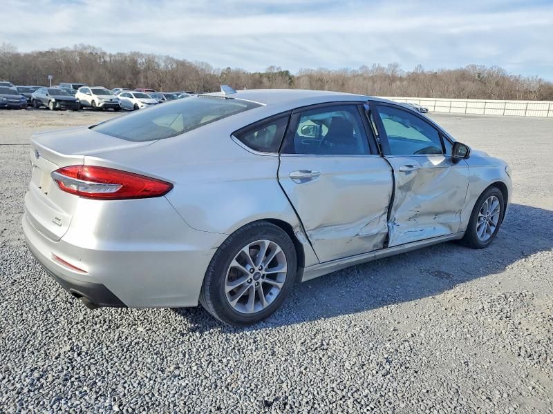 2019 Ford Fusion se