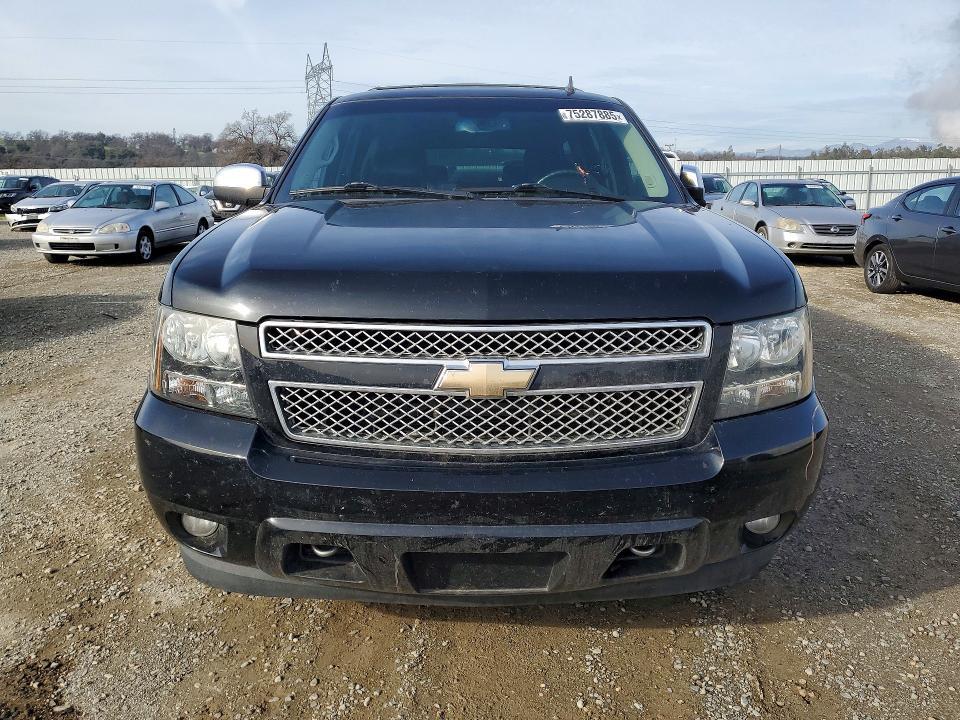 2011 Chevrolet Suburban K1500 ltz