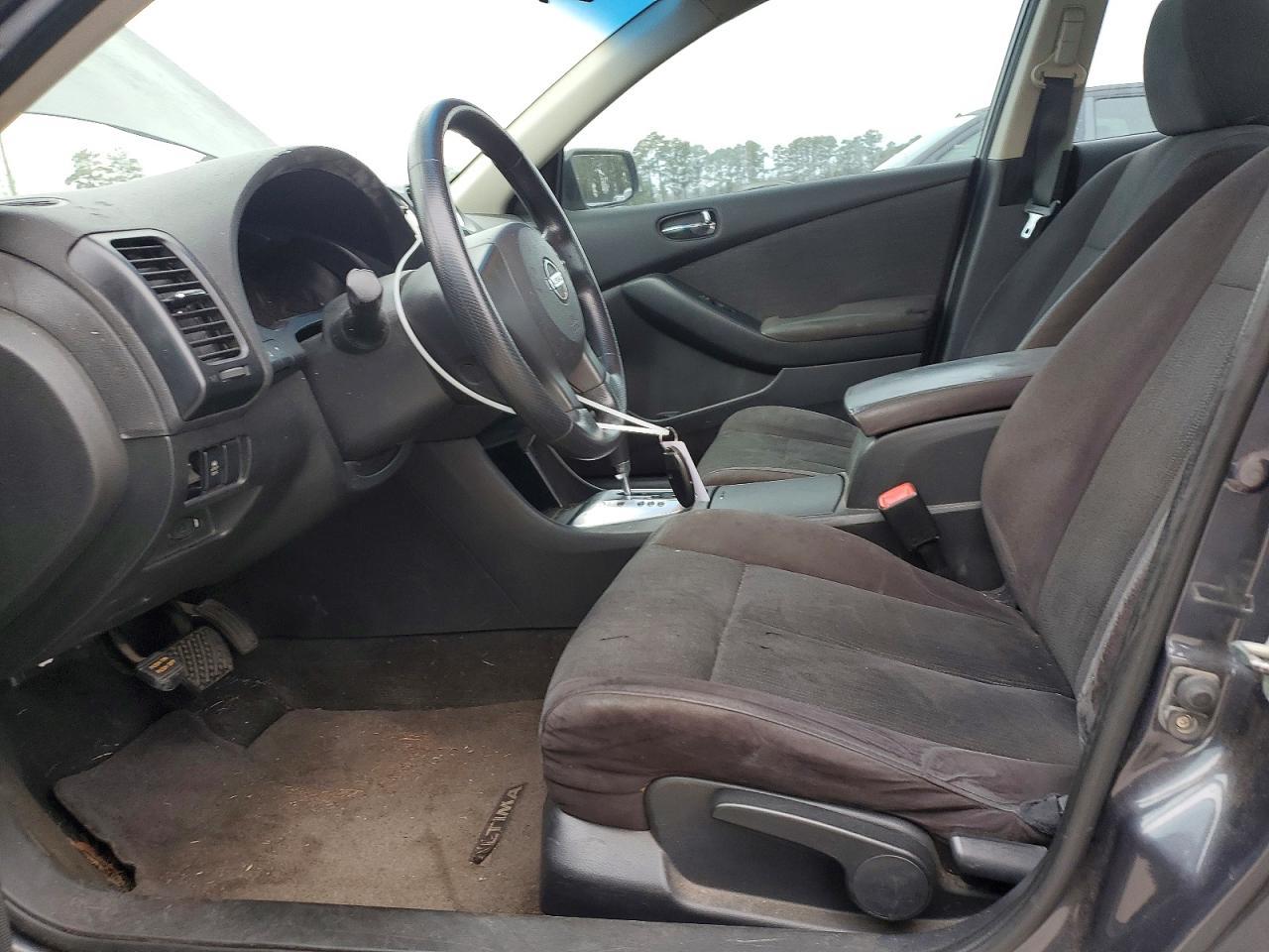 2011 Niss Altima 2.5