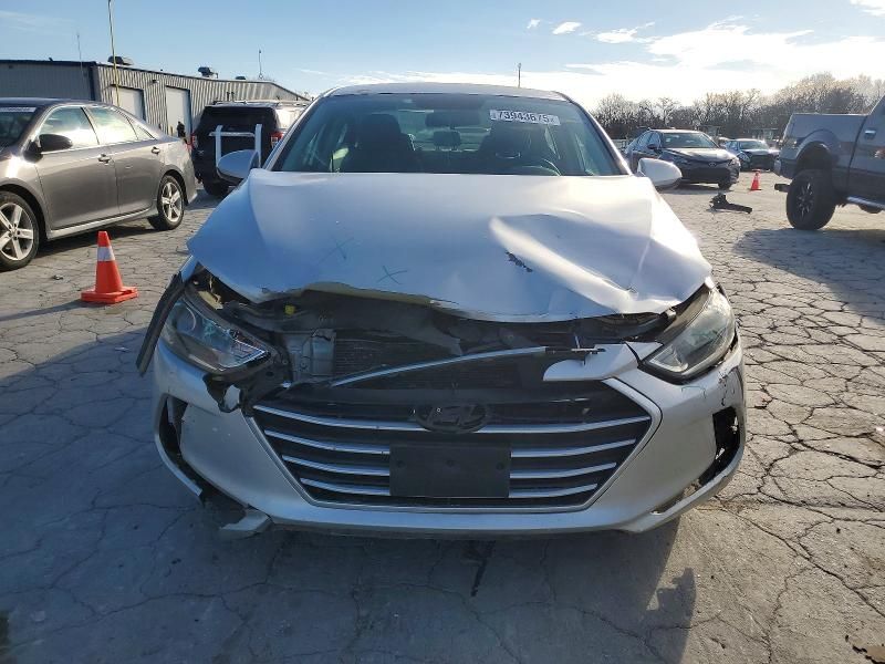 2018 Hyundai Elantra se