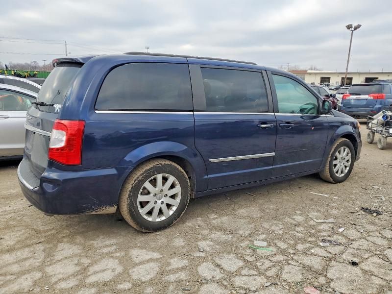 2015 Chrysler Town & Country Touring