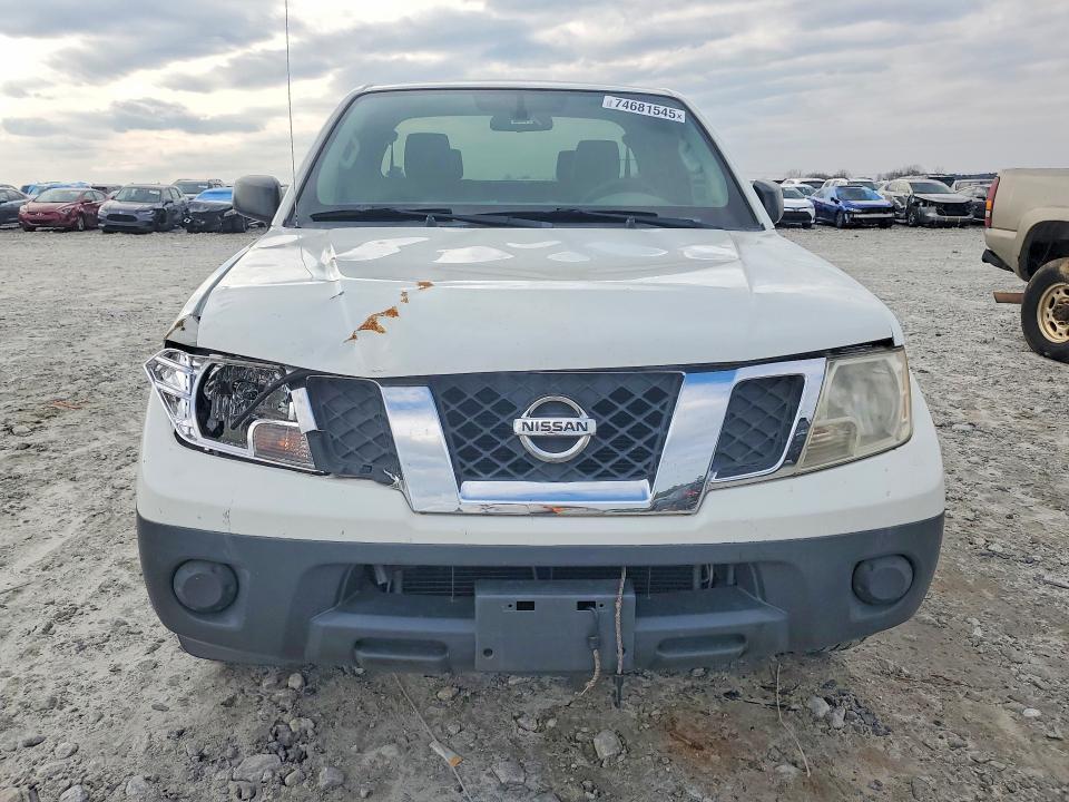 2013 Nissan Frontier s