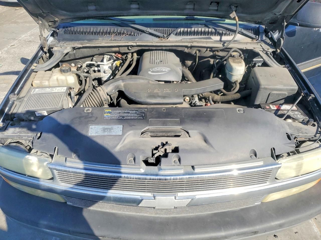 2004 Chevrolet Suburban C1500