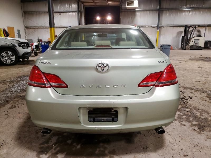 2006 Toyota Avalon xl