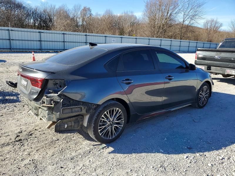 2024 KIA Forte gt Line