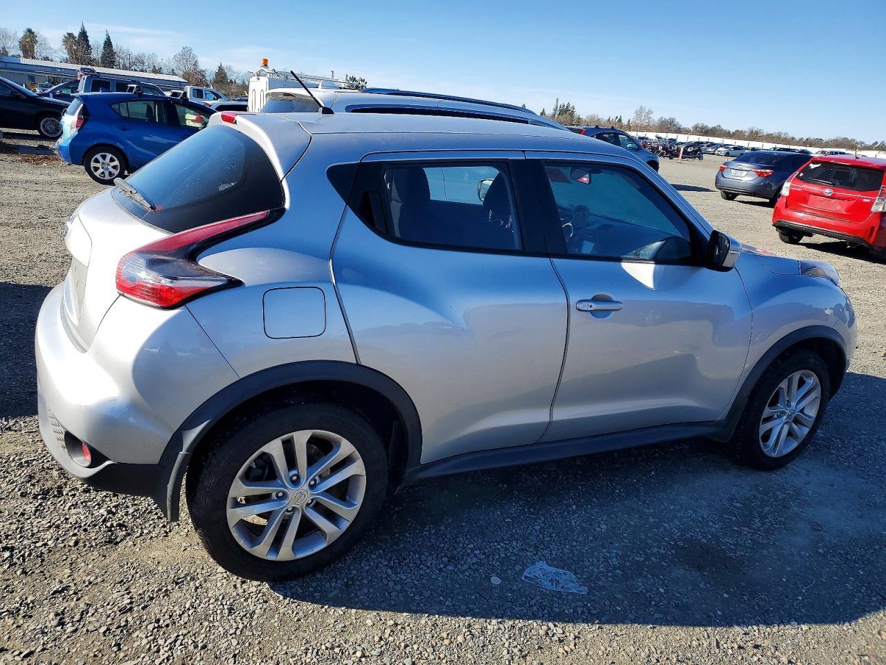 2015 Nissan Juke s