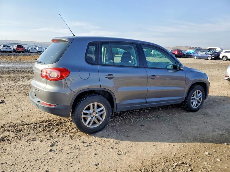 2011 Volkswagen Tiguan s