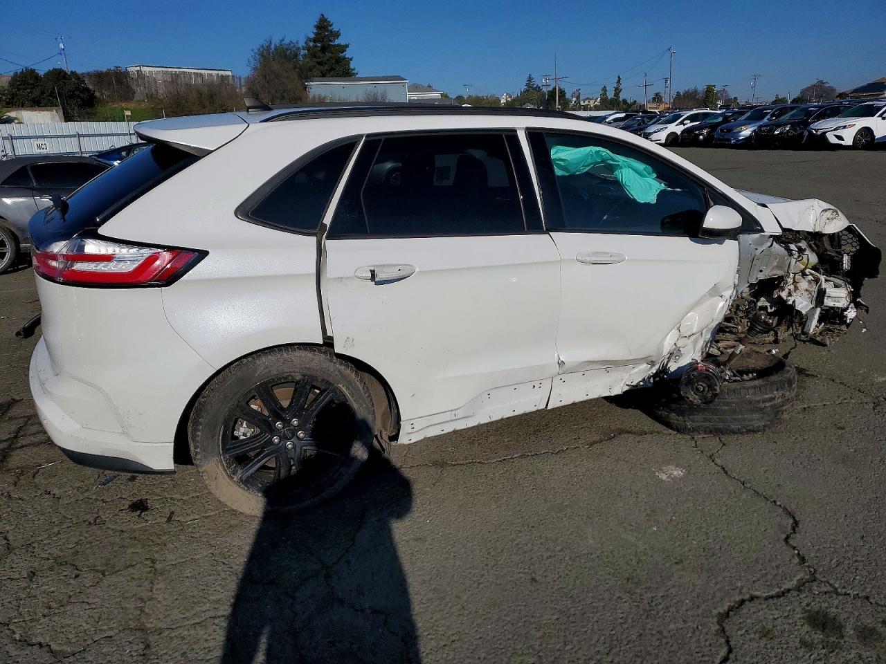 2023 Ford Edge sel