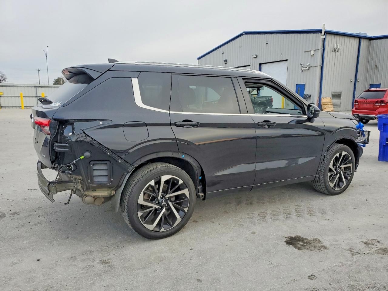 2023 Mitsubishi Outlander sel