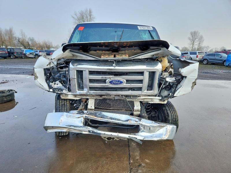 2014 Ford E250 Utility / Service Van