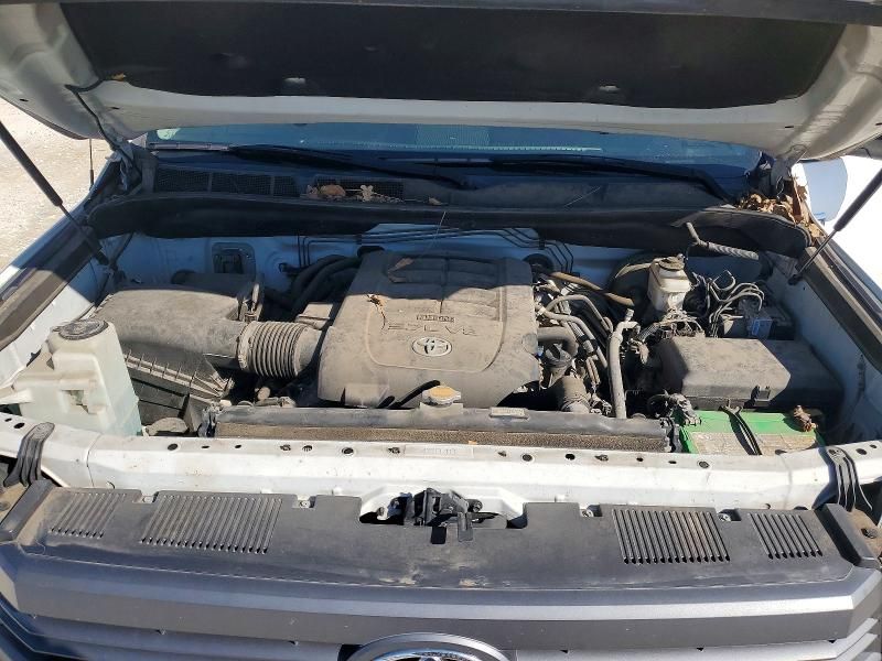 2014 Toyota Tundra Double cab sr