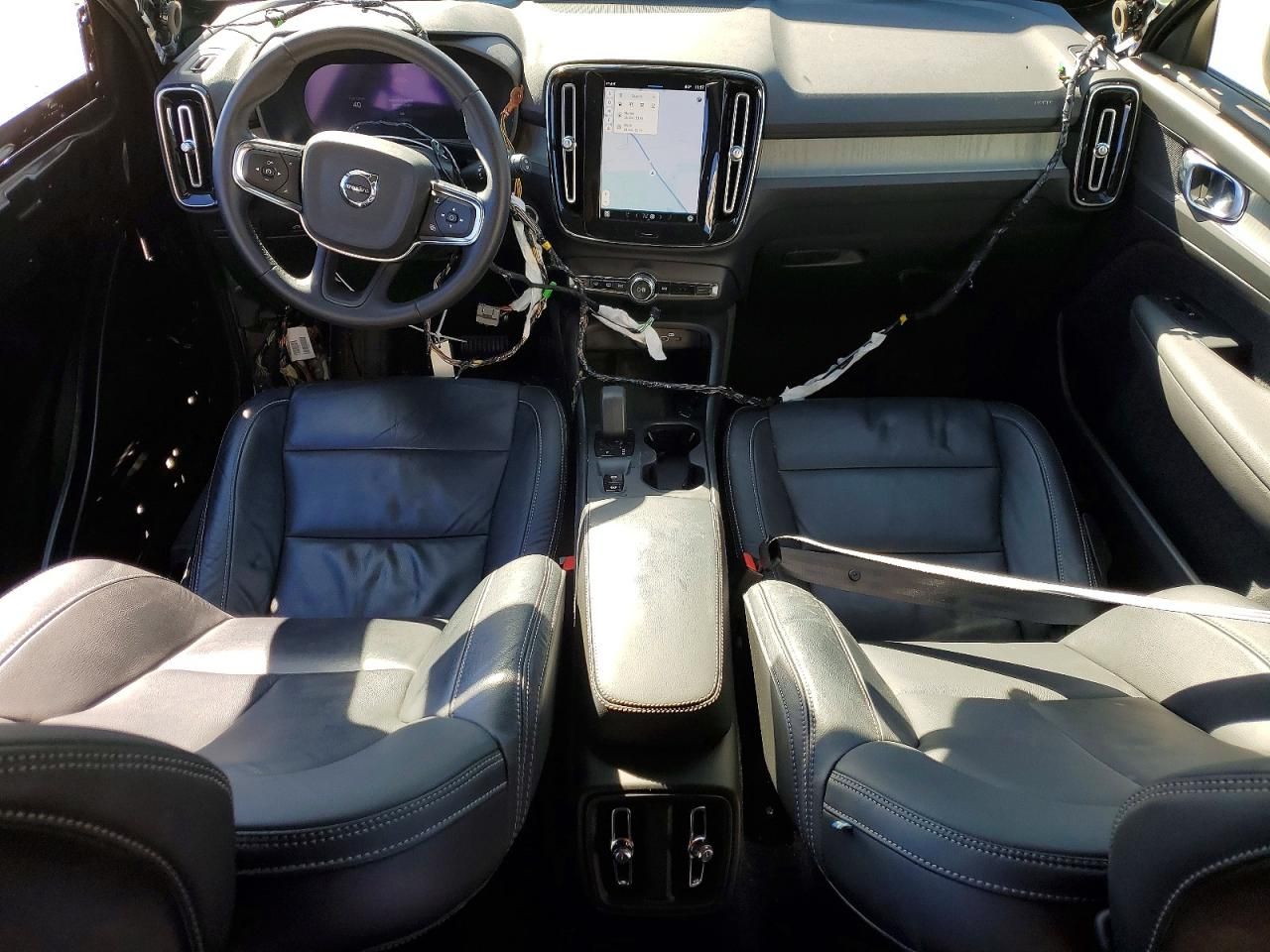 2024 Volvo Xc40 Core