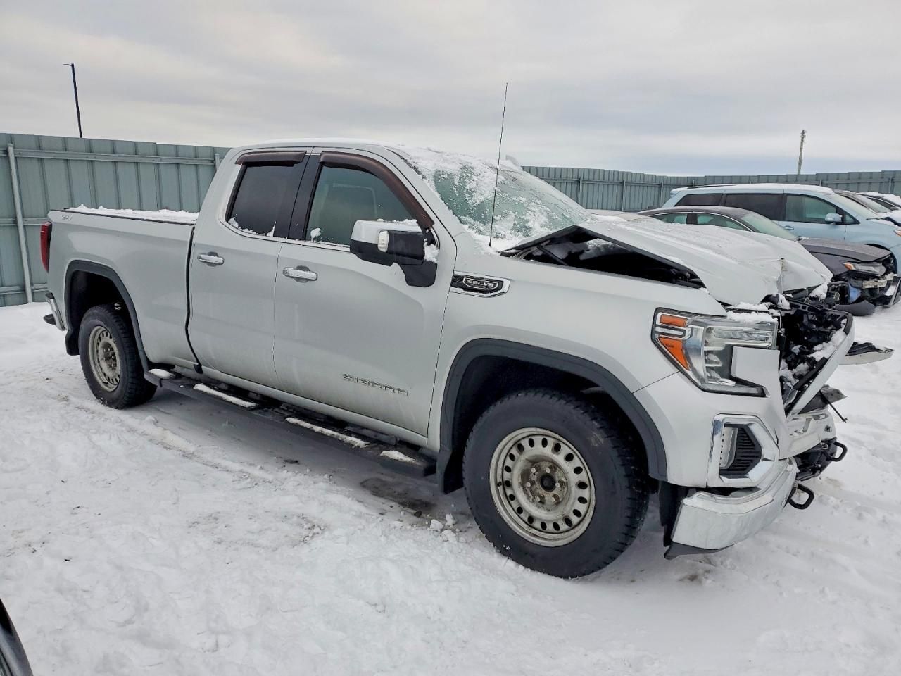 2019 GMC Sierra K1500 slt