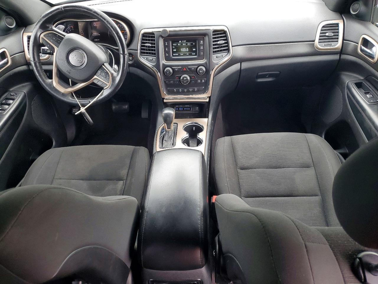 2017 Jeep Grand Cherokee Laredo