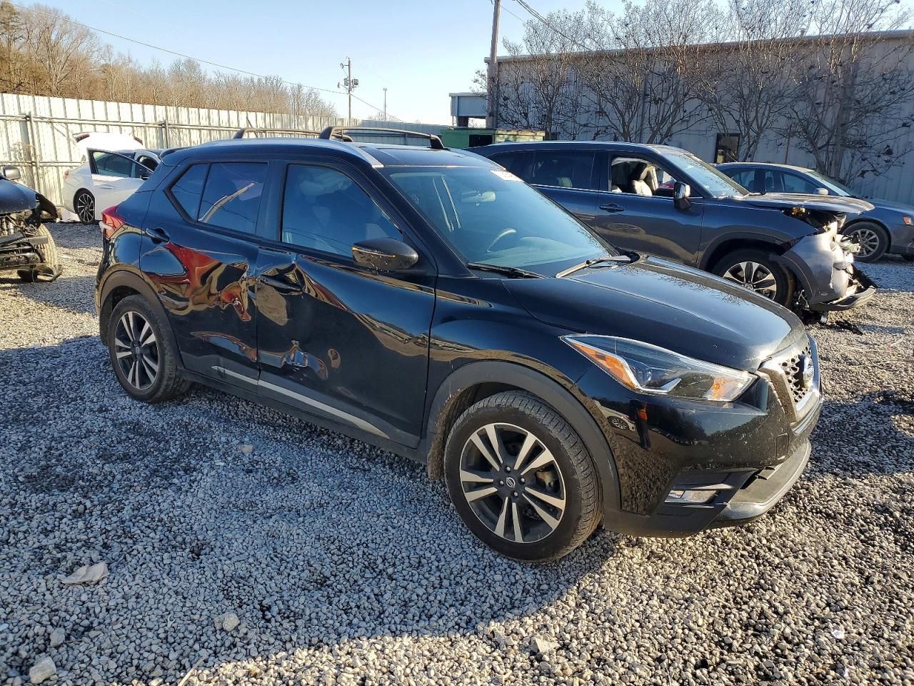 2019 Nissan Kicks s