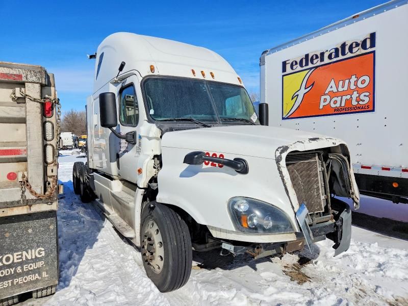 2016 Freightliner Cascadia 125 Semi Truck