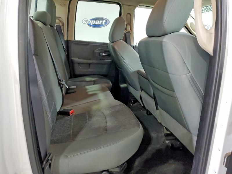 2015 Dodge Ram 1500 slt