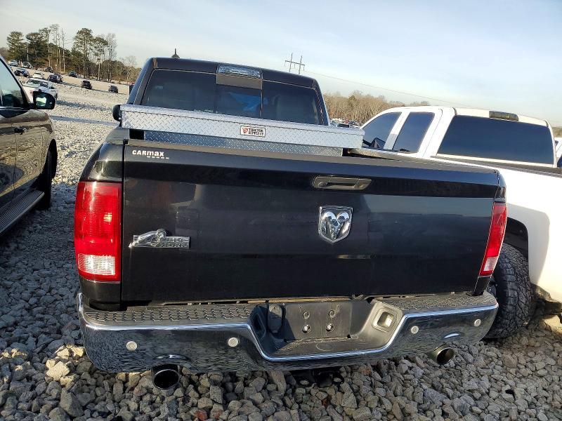 2018 Dodge Ram 1500 slt