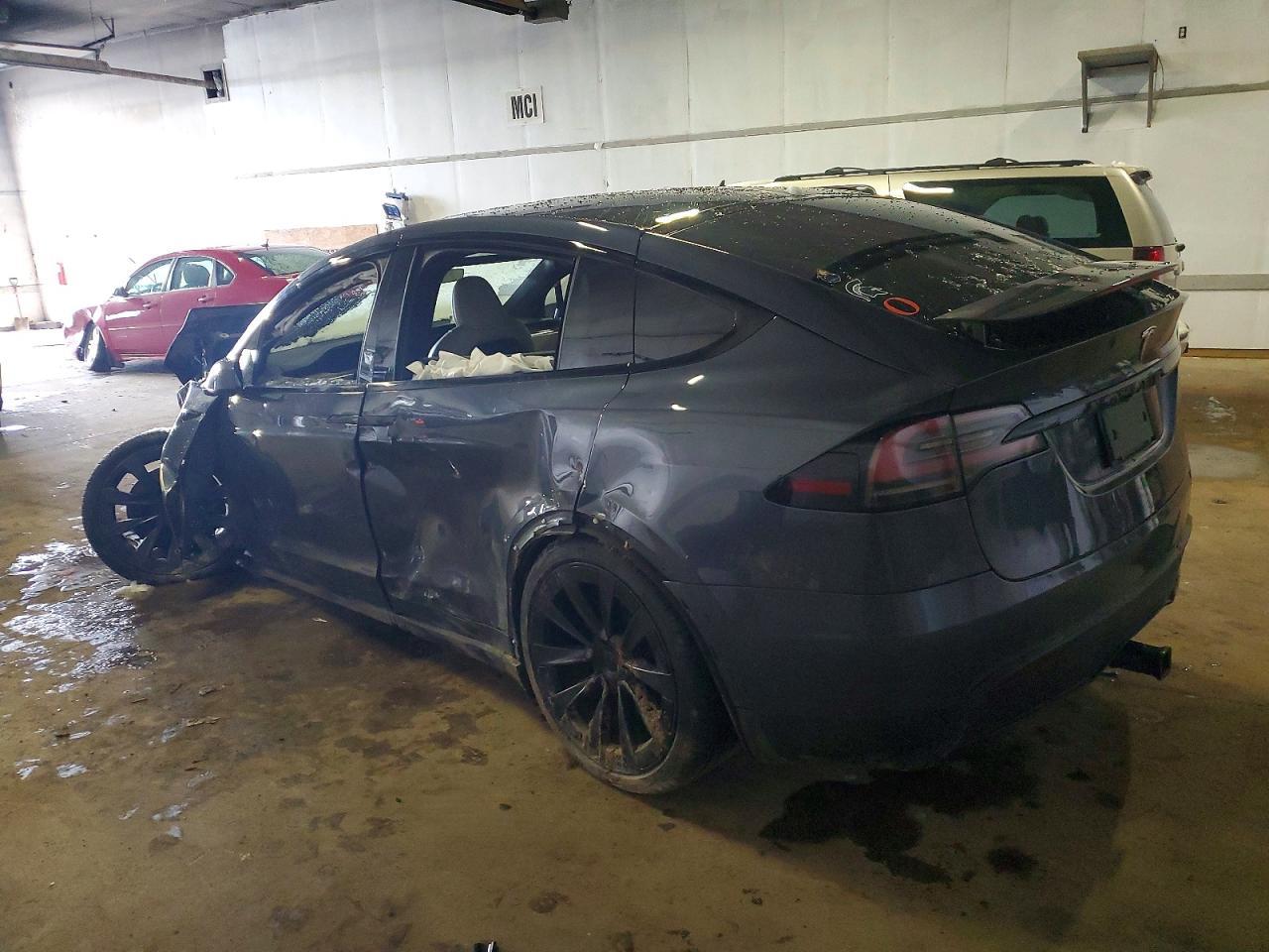 2022 Tesla Model x