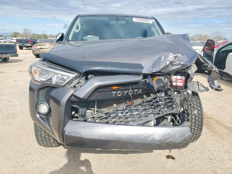 2018 Toyota 4runner SR5