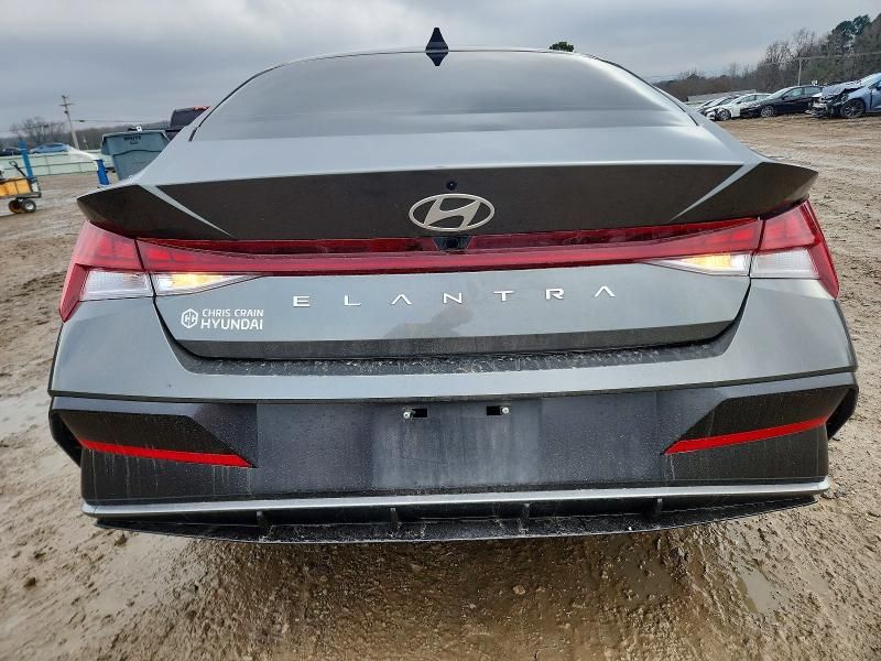 2025 Hyundai Elantra sel