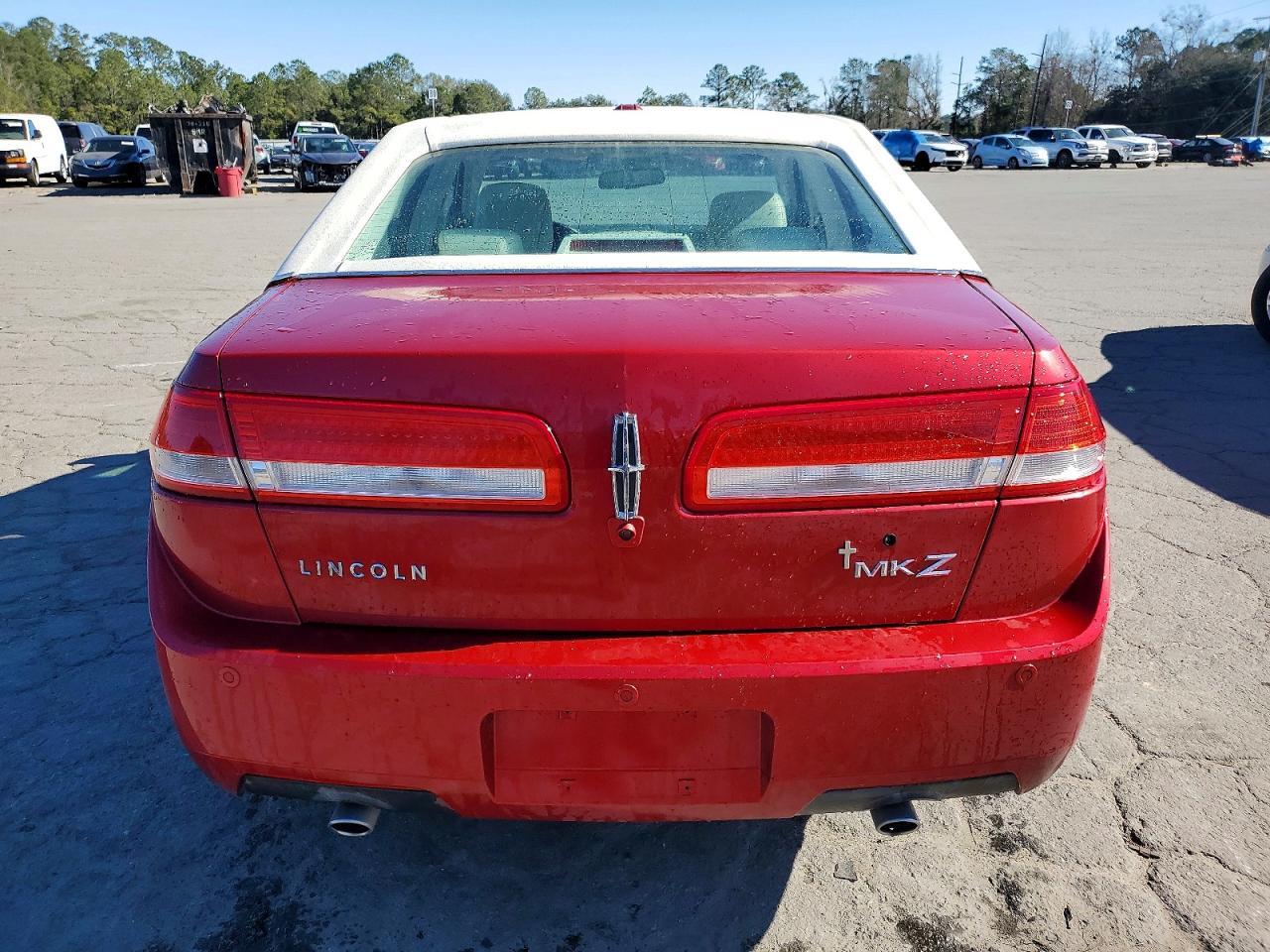 2010 Lincoln Townhouse MKZ
