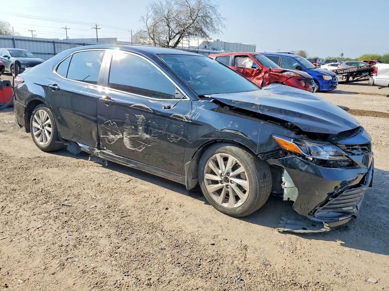 2023 Toyota Camry le