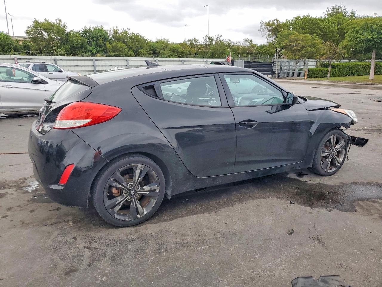 2017 Hyundai Veloster