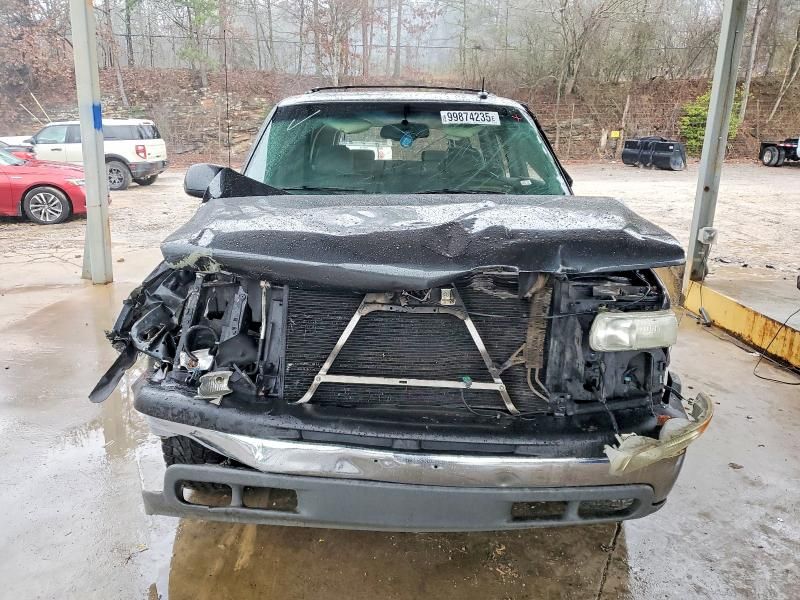 2003 Chevrolet Suburban C1500