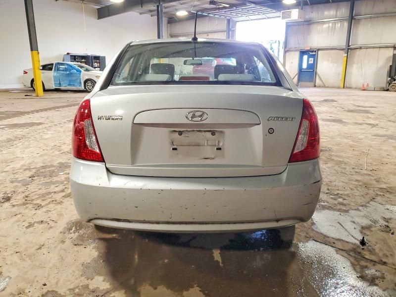 2010 Hyundai Accent gls