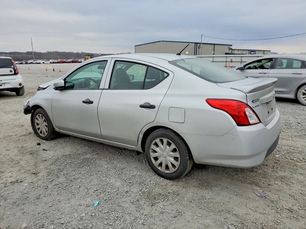 2019 Nissan Versa s